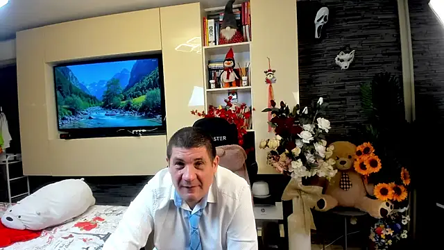 SpartacusDaddy48 webcam