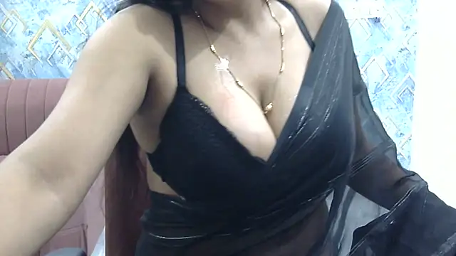 zoyaa-sexy