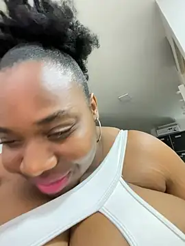 Breisy_bigboobs webcam
