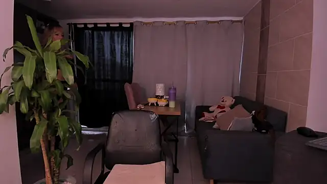 amanda_rous webcam
