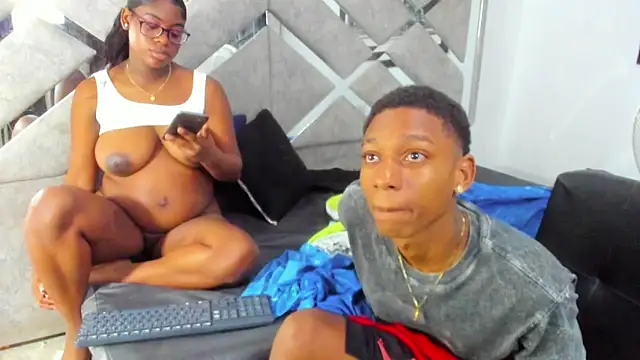 EvaxEmma webcam