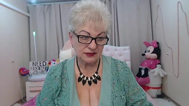 KayleSmoll webcam
