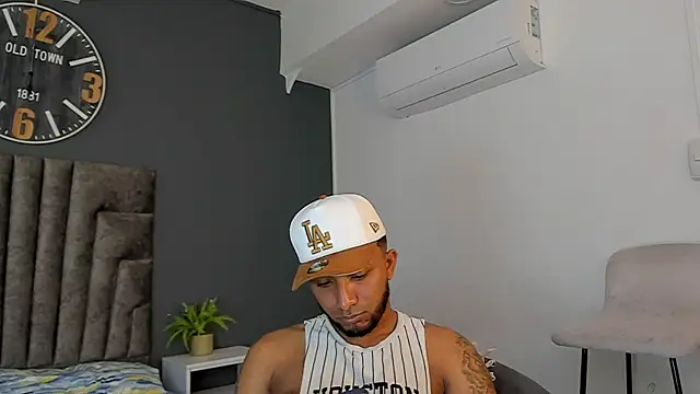 Robin_Rief webcam