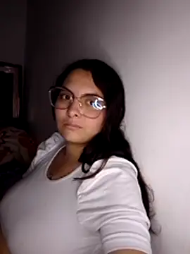 Lilith04 webcam