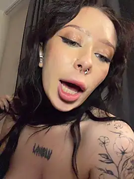 MaryMe- webcam
