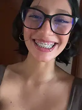 yazmin_rouse_ webcam