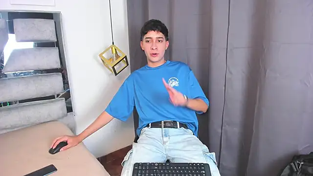 Alantaylorr_ webcam