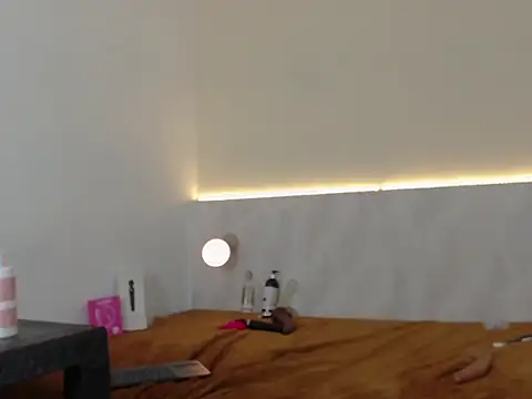 kristibennet webcam