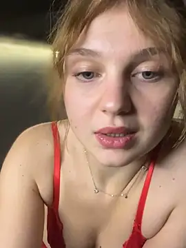 Emaline_Fane webcam