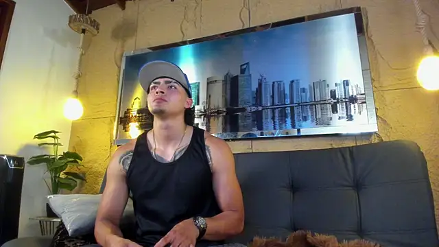 elliot_colton webcam