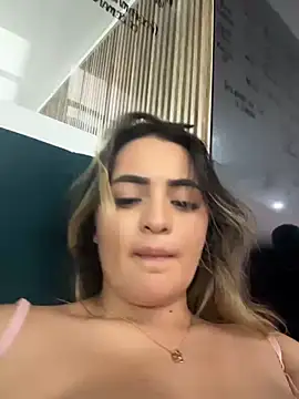 Antonella_Julieta webcam