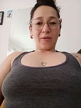 emilypoppy3 webcam