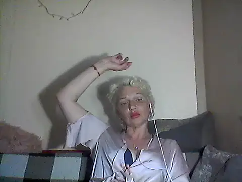 MaryJane441 webcam