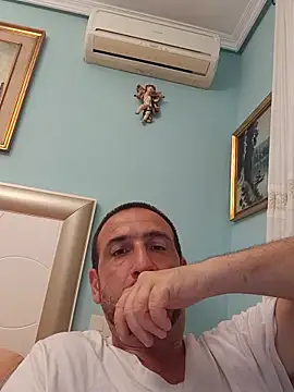 DanTrov79 webcam