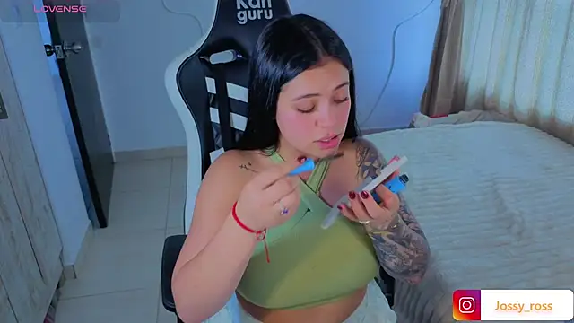 Victoryyy_ webcam