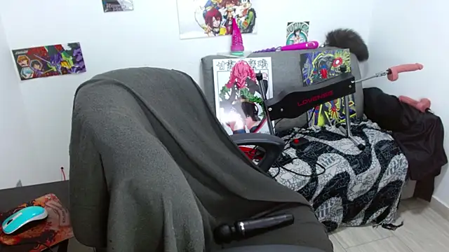 natasha_laulau (F young) - flash boobies