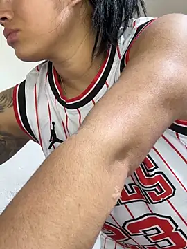 sweet__nurse1 (F young) - TSUNAMI IN YOUR FACE 😈💦🥵