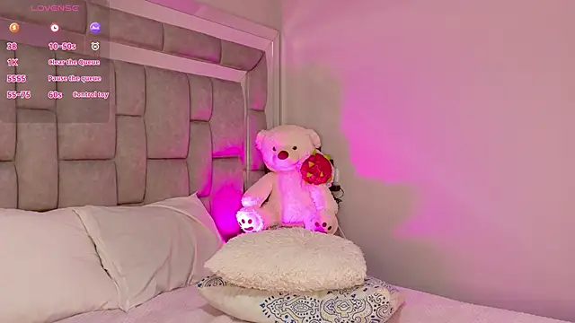 smiling__girl2 (F young) - Big Hush In Asshole ⭕🍑🔥