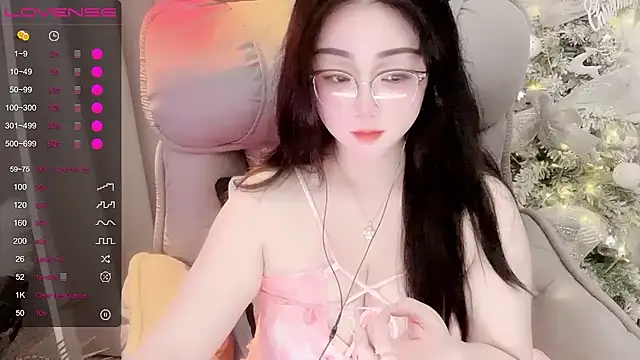 Monica-666888- webcam