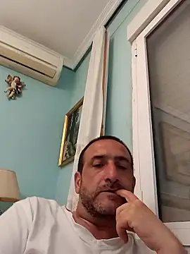 DanTrov79 webcam