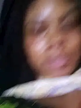 HONEYSWEETS_LIVE webcam