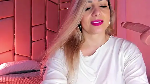 angel_vibes_ webcam