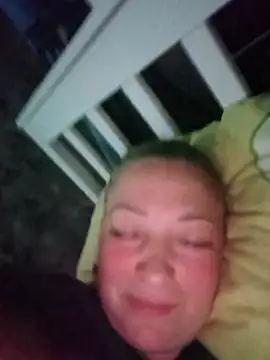 Kiss_Eva webcam