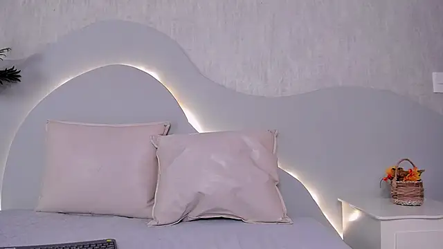 CannelaSmith webcam