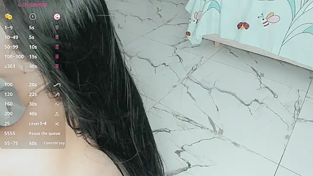 skinny_milky webcam