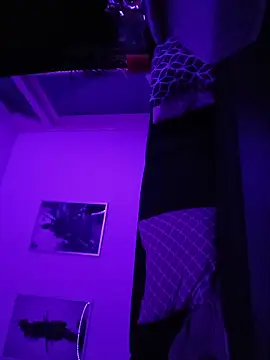Karmicpleasures_ webcam