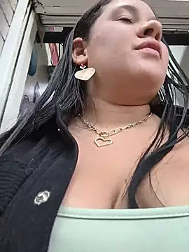 Kendra-daring webcam