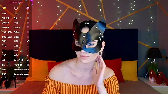 HotWildCat webcam