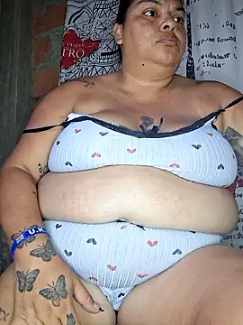 Juli_Powl webcam