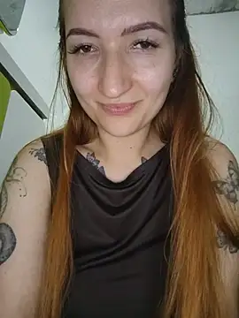 LeonaFox webcam