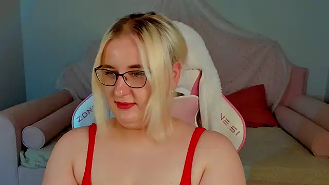 LioraArdyn webcam