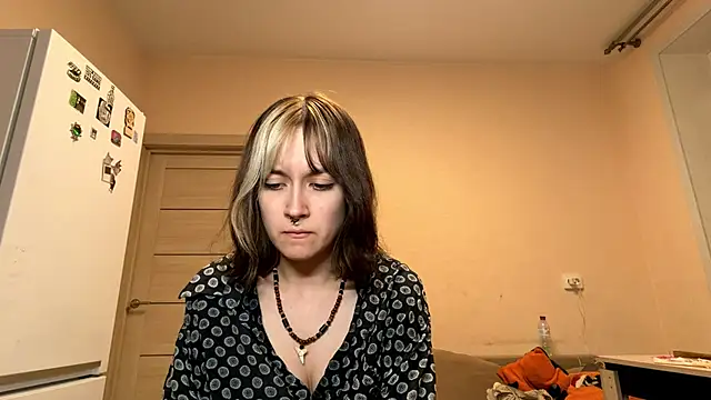 YourFavoriteAltgirl webcam