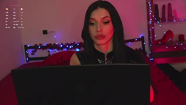Olivia_Faye webcam