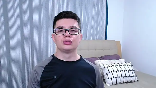 BlackFoXXX69 webcam