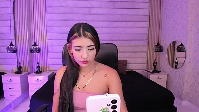 VictoriaaBlair webcam