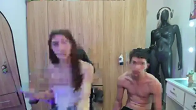 Pride_couple webcam