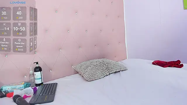 tinisweet webcam