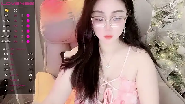 Monica-666888- webcam