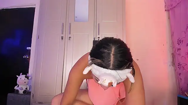 dafnezahiraa_ webcam