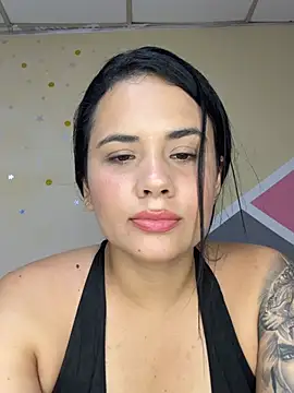 Leyna_Kenet webcam