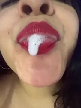 EmilyNoir1 webcam
