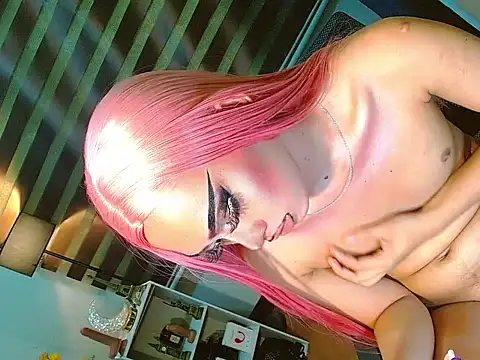HOLLYWOOD_QUEEN_88 webcam