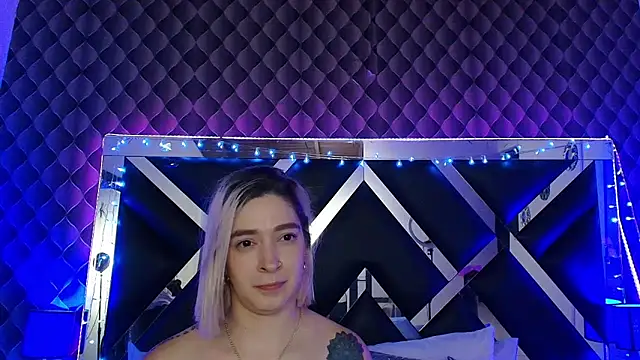 victoriaa_lee_ webcam