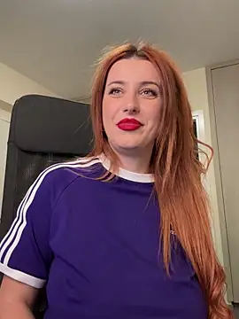 RoxxyDallas live sex cam
