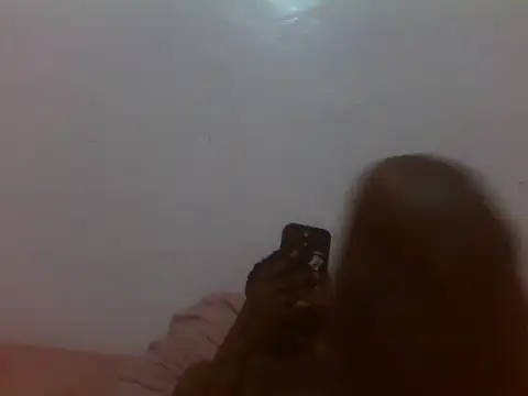 splashykitten - Splashykitten's free webcam