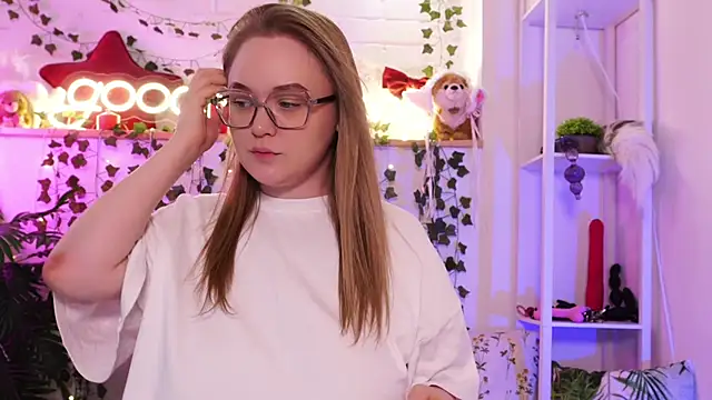 MonicaAsis webcam